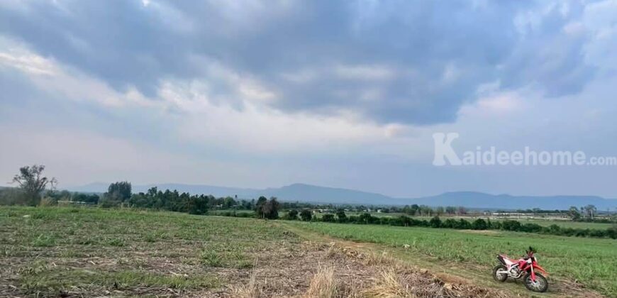 ขายที่คลองม่วง ปากช่อง แปลงใหญ่ 101 ไร่ ที่เนินสูงมองเห็นวิวเขายายเที่ยง มีลำห้วยข้างที่ จะมีน้ำไหลผ่านช่วงหน้าฝน ดินดี อุดมสมบูรณ์ ใกล้ถนนใหญ่ 3060 อยู่หลัง อบต คลองม่วง ก่อนถึง Tayama Farm 087-9074045