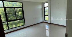 ขายบ้านปากช่อง ในตัวเมืองปากช่อง บ้านสวยพร้อมอยู่ ที่ดินติดน้ำเลคโครงการ 157 ตร.ว ใกล้ถนนมิตรภาพ ธนะรัชต์ ใกล้โรงพยาบาล อำเภอ ตลาดร้านค้า โครงการสงบ ปลอดภัย เพื่อนบ้านดี มี รปภ ดูแล 087-907404