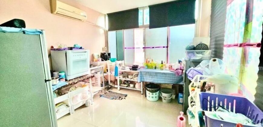 ขายคอนโดชั้นล่าง SPN Residence ซอยนวมินทร์ 95 ห้องใหญ่ พร้อมใช้งานหลากหลาย ทำเลดี ใกล้รถไฟฟ้า ราคาเบาๆ