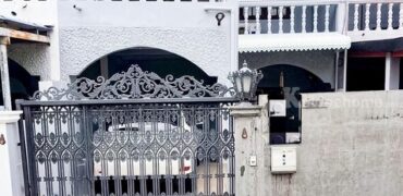 ขายทาวน์เฮ้าส์หลังใหญ่ 3 นอน พร้อมเฟอร์นิเจอร์ ราคาถูกเหมือนหลุดจำนอง ทำเลดี ซอยสุขุมวิท 93 ใกล้ BTS ใกล้ทางด่วน ใกล้ห้าง