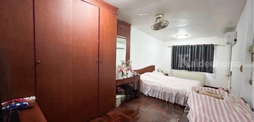 ขายทาวน์เฮ้าส์หลังใหญ่ 3 นอน พร้อมเฟอร์นิเจอร์ ราคาถูกเหมือนหลุดจำนอง ทำเลดี ซอยสุขุมวิท 93 ใกล้ BTS ใกล้ทางด่วน ใกล้ห้าง