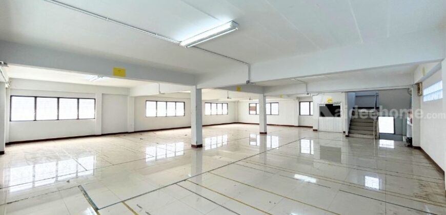 สำนักงาน 3 ชั้น สินชัยเคหะ3 จรัญสนิทวงศ์ 35 (พื้นที่ใช้สอย 560 ตร.ม.) บางกอกน้อย ใกล้ MRT สถานีไฟฉาย และ บางขุนนท์ ทำเลดีเดินทางสะดวก