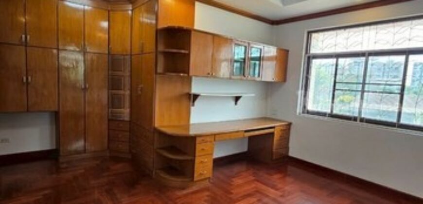 ให้เช่าบ้านเดี่ยว 3ชั้น เหมาะพักอาศัยและสำหรับทำออฟฟิศ ย่านลาดพร้าว วังทองหลาง