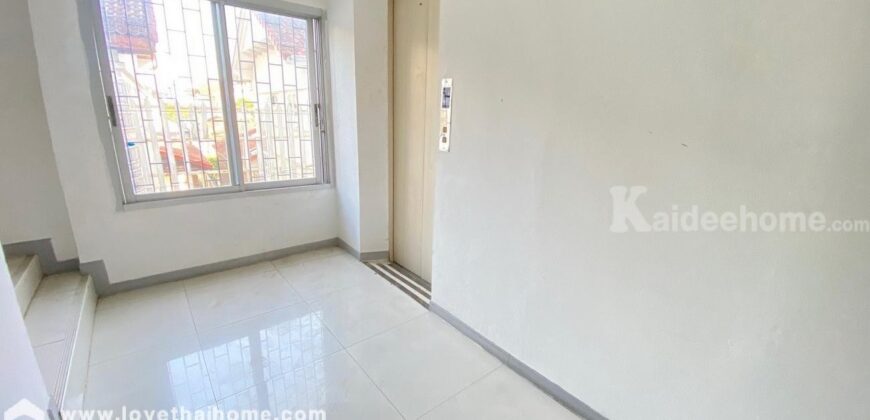 ให้เช่า อาคาร7ชั้น ศรีนครินทร์40 สุภาพงษ์3 ตรงข้ามห้างซีคอน ห่างถนนใหญ่350เมตร