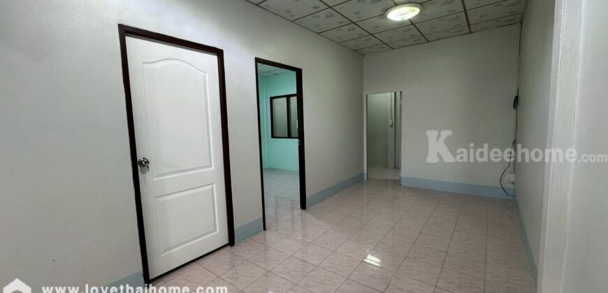 ขายทาวน์เฮ้าส์ หมู่บ้านแสนสุข2 บ้านบ่อ สมุทรสาคร ถนนพระราม2 ซอยวัดใหญ่บ้านบ่อ พื้นที่ 16.5 ตรว. ต่อเติมเต็มพื้นที่ พร้อมอยู่