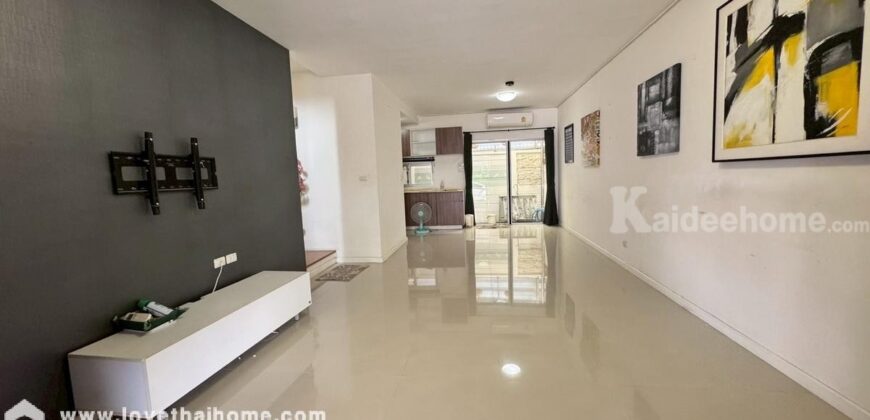 ขายทาวน์โฮม 3 ชั้น หมู่บ้านทาวน์ อเวนิว ไทม์ ท่าข้าม16 ถนนพระราม2 ซอยท่าข้าม16 พื้นที่ 20 ตรว. ราคาถูก ใกล้เซ็นทรัล พระราม2