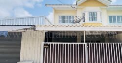 ทาวน์เฮ้าส์ บ้านพิศาล บางกระดี่ โครงการ 2 หลังมุม