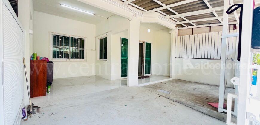 ทาวน์เฮ้าส์ บ้านพิศาล บางกระดี่ โครงการ 2 หลังมุม