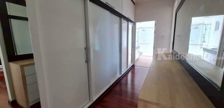 ให้เช่า(FOR RENT) บ้านหรูสุดคลาสสิคพร้อมสระว่ายน้ำ หมู่บ้านสินทวี บ้านฉาง ระยอง