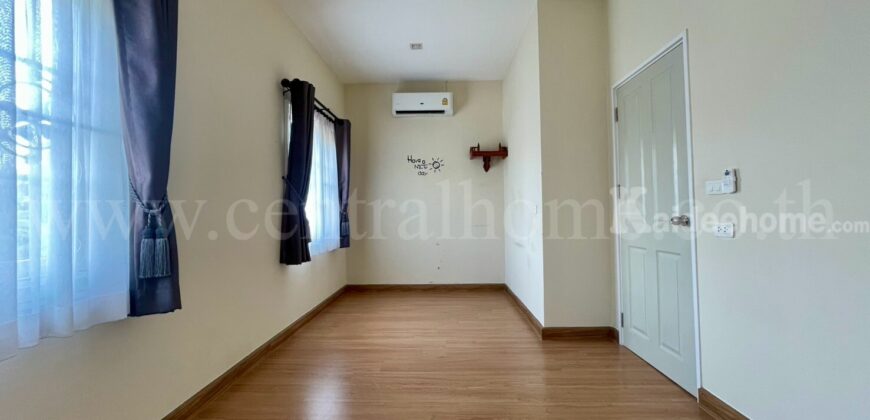 ทาวน์โฮม โกลเด้น ทาวน์ รัตนาธิเบศร์ – สถานีรถไฟฟ้าไทรม้า หลังริม