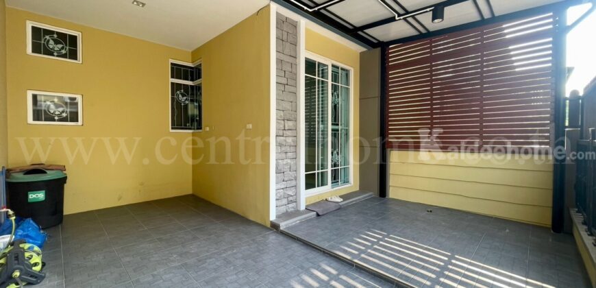 ทาวน์โฮม โกลเด้น ทาวน์ รัตนาธิเบศร์ – สถานีรถไฟฟ้าไทรม้า หลังริม