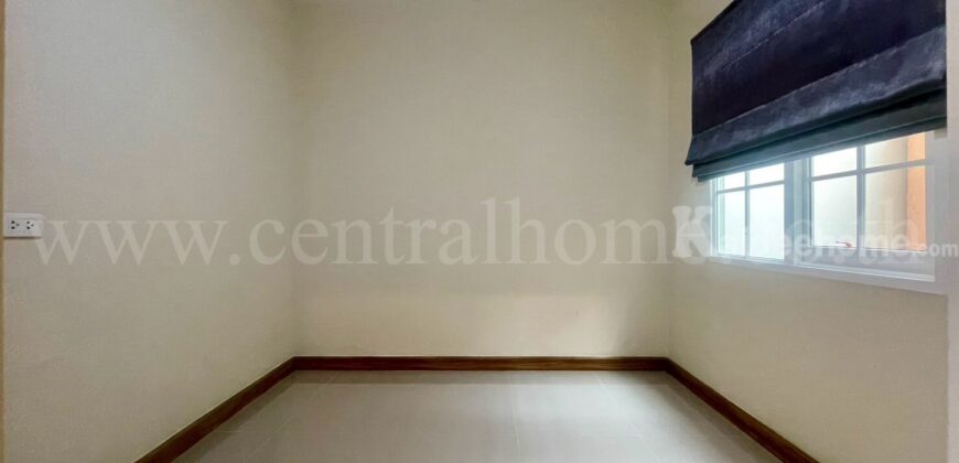 ทาวน์โฮม โกลเด้น ทาวน์ รัตนาธิเบศร์ – สถานีรถไฟฟ้าไทรม้า หลังริม