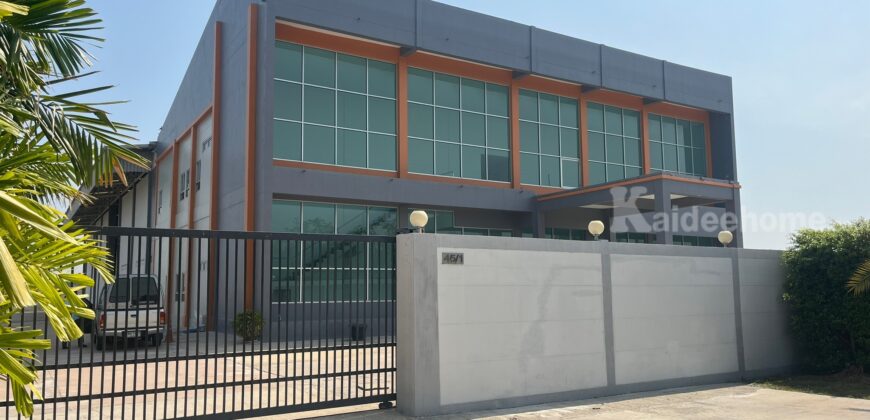 โรงงานสำเร็จรูปพร้อมสำนักงาน ถ.บางนา-ตราด กม.23