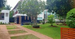 ขายบ้านเขาใหญ่ หมูสี ปากช่อง บ้านพักตากอากาศเขาใหญ่ พาโนวิลล์ ที่ดิน 303 ตร.ว บ้านใหม่พร้อมอยู่ สวยมาก พร้อมสวนต้นไม้ใหญ่ร่มรื่น ใกล้ถนนธนะรัชต์ ท่าช้าง ในโครงการปลอดภัย มี รปภ. ดูแล 087-9074045