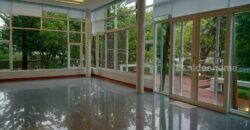 ขายบ้านเขาใหญ่ หมูสี ปากช่อง บ้านพักตากอากาศเขาใหญ่ พาโนวิลล์ ที่ดิน 303 ตร.ว บ้านใหม่พร้อมอยู่ สวยมาก พร้อมสวนต้นไม้ใหญ่ร่มรื่น ใกล้ถนนธนะรัชต์ ท่าช้าง ในโครงการปลอดภัย มี รปภ. ดูแล 087-9074045