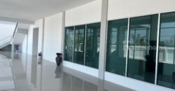 สำนักงานพร้อมคลังสินค้า พื้นที่ 3 ไร่ ถนนบางนา-ตราด กม.23