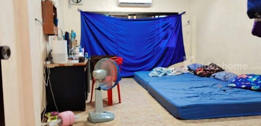 ขายอาคารพาณิชย์ 3.5 ชั้น หมู่บ้านดีเค ซอย 30 สภาพดี วิวหลังบ้านสวย เจ้าของขายเอง โทร 095-165-3654