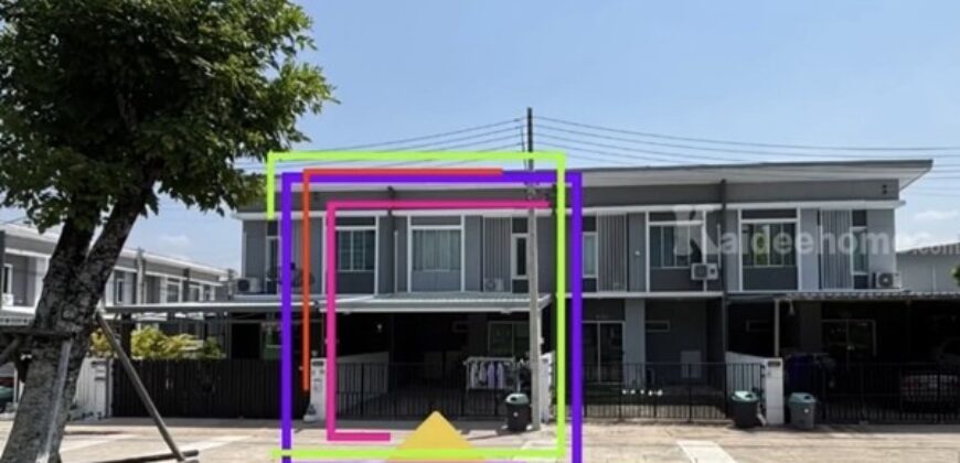 บ้านทาวน์โฮม 2 ชั้น พร้อมอยู่ โครงการ พฤกษาวิลล์ 108 สุขุมวิท-บางพระ ทำเลเยี่ยม ติดสวนหน้าบ้าน สระว่ายน้ำ และฟิตเนส ใจกลางบางพระ โทร 0838266099