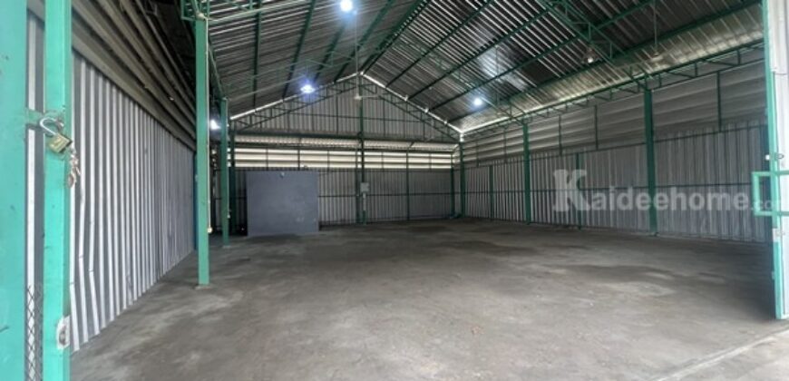 โกดังให้เช่า ซอยสะแกงาม 50 ถนนสะแกงาม เขตบางขุนเทียน กรุงเทพ โทร 081-2972736