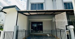 ขายทาวน์โฮมหลังมุม 2 ชั้น เฌอ บางขุนนนท์