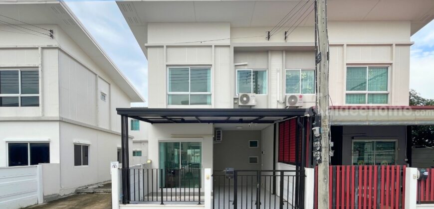 ทาวน์โฮม เจ ทาวน์ เอ็กคลูซีฟ รังสิต – คลอง 1 (หลังมุม) ถ.เลียบคลองรังสิต ธัญบุรี ปทุมธานี :J Town Exclusive Rangsit – Klong 1