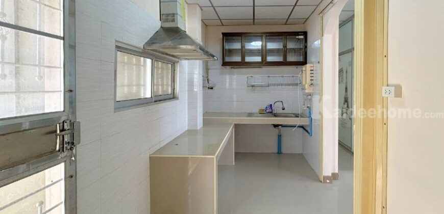 ขายหมู่บ้านณิชากร สาย4 พุทธมณฑลสาย4 (ขนาด 28 ตร.ว.) ซอยกระทุ่มล้ม 19 สามพราน