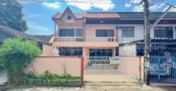 ทาวน์เฮ้าส์ ถนน นวลจันทร์ ซอย 16 บึงกุ่ม หมู่บ้าน วังรุ้ง