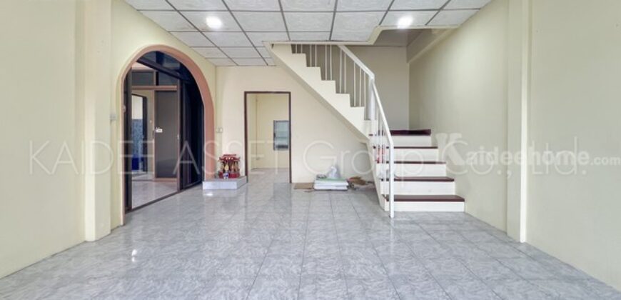 ทาวน์เฮ้าส์ ถนน นวลจันทร์ ซอย 16 บึงกุ่ม หมู่บ้าน วังรุ้ง