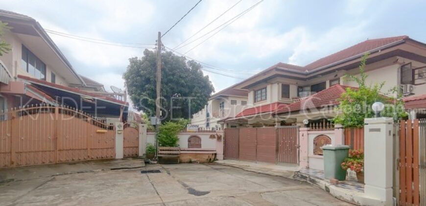 หมู่บ้าน ยิ่งรวยนิเวศน์ บ้านเดี่ยว ประชาชื่น แจ้งวัฒนะ