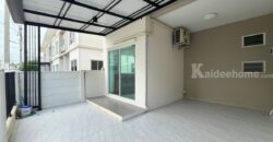 ทาวน์โฮม เจ ทาวน์ เอ็กคลูซีฟ รังสิต – คลอง 1 (หลังมุม) ถ.เลียบคลองรังสิต ธัญบุรี ปทุมธานี :J Town Exclusive Rangsit – Klong 1