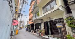 ตึกแถว ถนน จันทน์ 43 แยก 18-2 ซอย เจริญราษฎร์ 5 สาธุประดิษฐ์