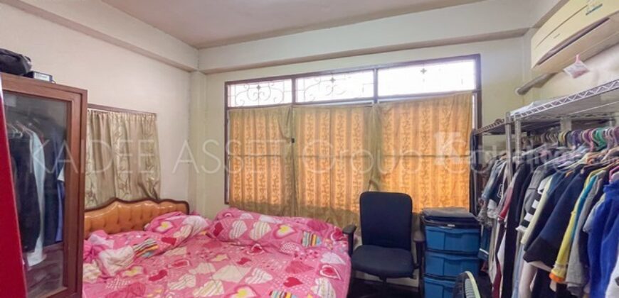 ตึกแถว ถนน จันทน์ 43 แยก 18-2 ซอย เจริญราษฎร์ 5 สาธุประดิษฐ์