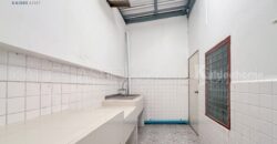 หมู่บ้านไพโรจน์ | ทาวน์เฮ้าส์ ซอย บางนา-ตราด 27 ติดห้าง