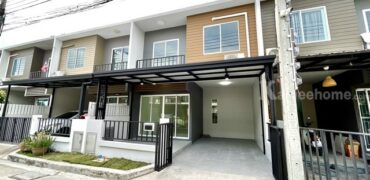 ทาวน์โฮม ใหม่พร้อมอยู่ ใกล้ห้างแฟชั่น เดอะคัลเลอร์ส วงแหวน-รามอินทรา ถ.รามอินทรา ถ.หทัยราษฎร์ ซอยสุเหล่าคลองหนึ่ง เขตคลองสามวา