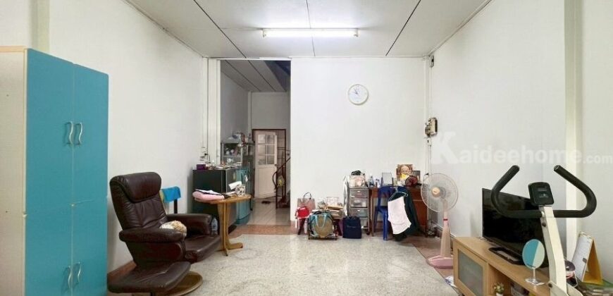 ทาวน์เฮ้าส์ 2 ชั้น ซ.จรัญสนิทวงศ์ 57 ถ.จรัญสนิทวงศ์ ( ขนาด 16 ตร.ว ) ใกล้รถไฟฟ้าสายสีน้ำเงิน สถานีบางยี่ขัน บางพลัด กรุงเทพฯ