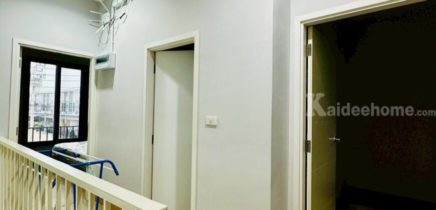 ขายทาวน์โฮมหลังมุม 2 ชั้น เฌอ บางขุนนนท์