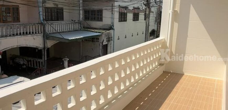 ทาวน์เฮ้าส์ 2 ชั้น รีโนเวทใหม่ ปากช่อง จ.นครราชสีมา