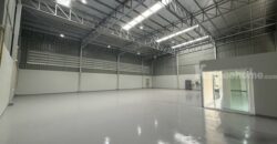 รหัสC6800 ให้เช่าโกดังพร้อมออฟฟิศ ขนาด 400 และ 600 ตารางเมตร ย่านถนนรามอิทรา ใกล้ BTS วัชรพล