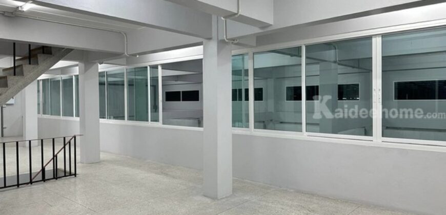 รหัสC6804 ให้เช่าอาคารพาณิชย์ 4ชั้นครึ่ง 4คูหา ย่านถนนรังสิต-ปทุมธานี เหมาะกับหลายธุรกิจ