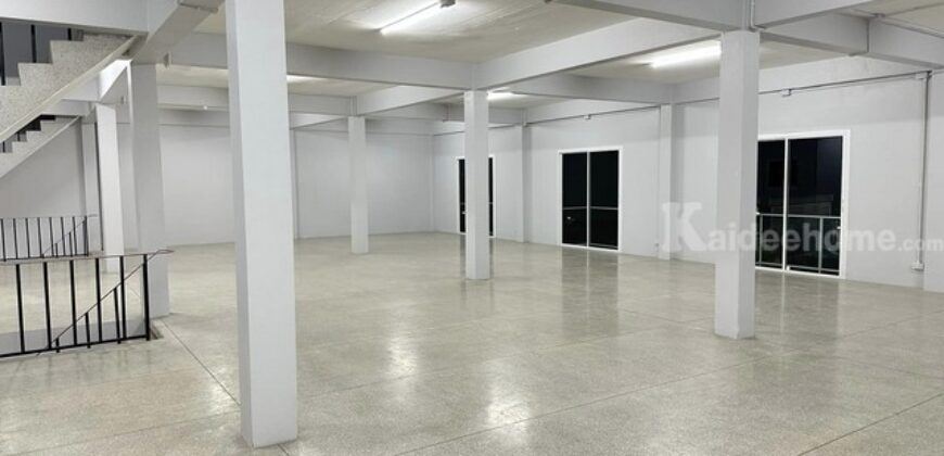 รหัสC6804 ให้เช่าอาคารพาณิชย์ 4ชั้นครึ่ง 4คูหา ย่านถนนรังสิต-ปทุมธานี เหมาะกับหลายธุรกิจ