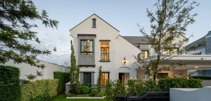 รหัสC6809 ขาย ให้เช่าบ้านหรูสไตล์คลาสสิกฝรั่งเศส โครงการนันทวัน พระราม 9-กรุงเทพกรีฑาตัดใหม่