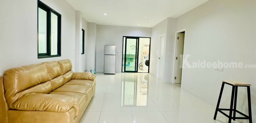 ขายทาวน์โฮมหลังมุม 2 ชั้น เฌอ บางขุนนนท์