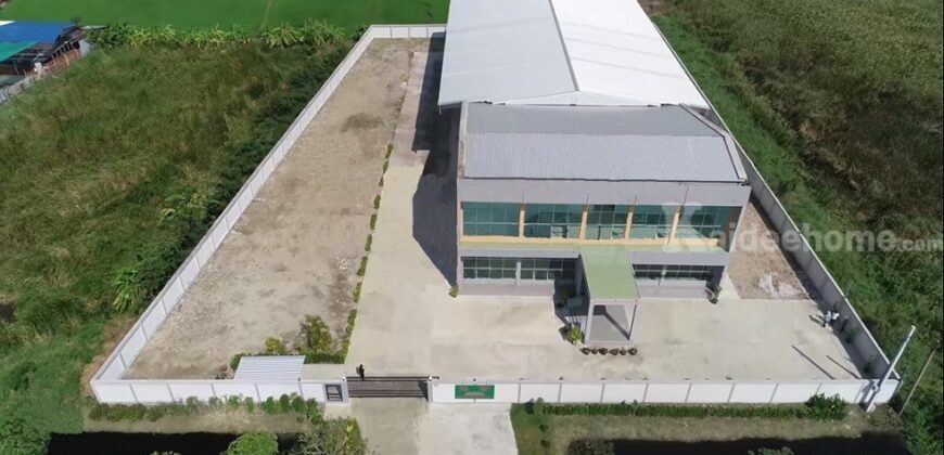 สำนักงานพร้อมคลังสินค้า พื้นที่ 3 ไร่ ถนนบางนา-ตราด กม.23