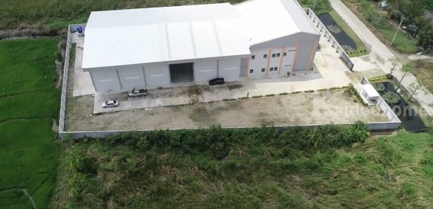 สำนักงานพร้อมคลังสินค้า พื้นที่ 3 ไร่ ถนนบางนา-ตราด กม.23