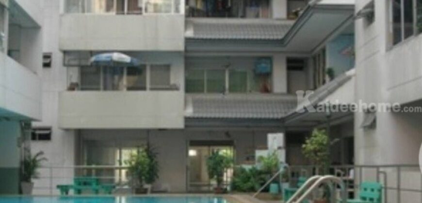 ขายด่วน คอนโด เพื่อการลงทุน Green Place royal park ทำเลหน้าโรงเรียน ขนาด 31 ตรม.ชั้น 4 โทร 099-196-1001