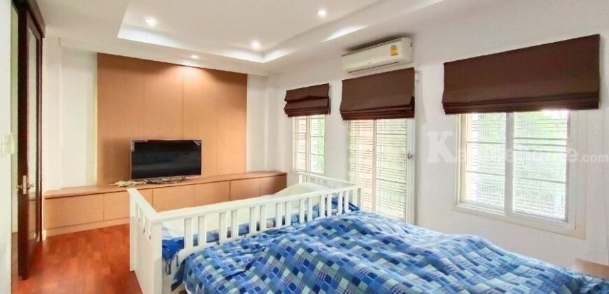 ทาวน์โฮมหรู (หลังริม ไซส์ใหญ่) หมู่บ้านเออร์เบิน สาทร (ขนาด 39 ตร.ว.) ติดถ.ราชพฤกษ์ บางจาก บางแวก ภาษีเจริญ ใกล้สาทรเพียง 8 กม. : URBAN SATHORN