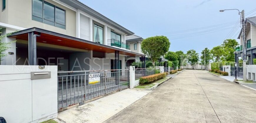 ไลฟ์ บางกอก บูเลอวาร์ด ราชพฤกษ์-รัตนาธิเบศร์ ติดถนน ราชพฤกษ์