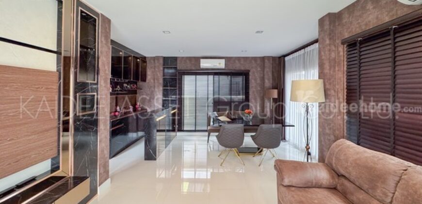 ไลฟ์ บางกอก บูเลอวาร์ด ราชพฤกษ์-รัตนาธิเบศร์ ติดถนน ราชพฤกษ์