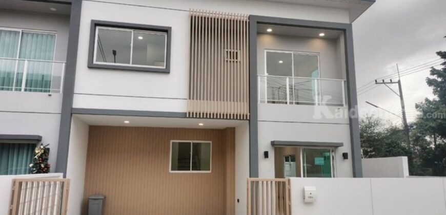 รหัสC6838 ให้เช่าทาวน์โฮม 2ชั้น ย่านถนนรังสิต-นครนายก คลองสอง ปทุมธานี