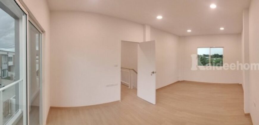 รหัสC6838 ให้เช่าทาวน์โฮม 2ชั้น ย่านถนนรังสิต-นครนายก คลองสอง ปทุมธานี